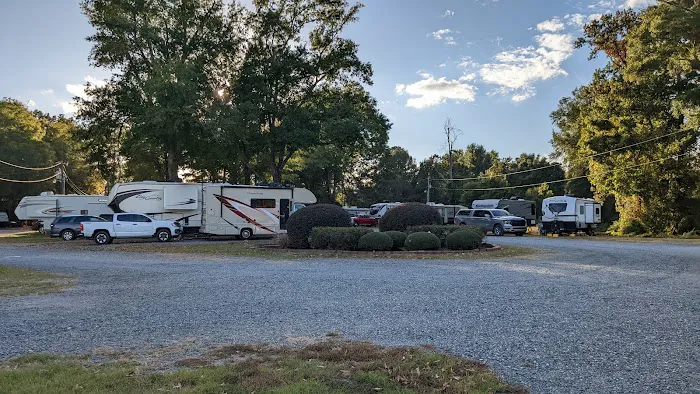 Cinnamon Creek RV Park Picture 4