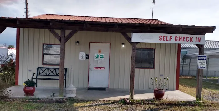 Lakeside RV Park Picture 1