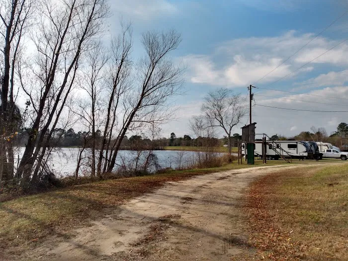 Lakeside RV Park Picture 4