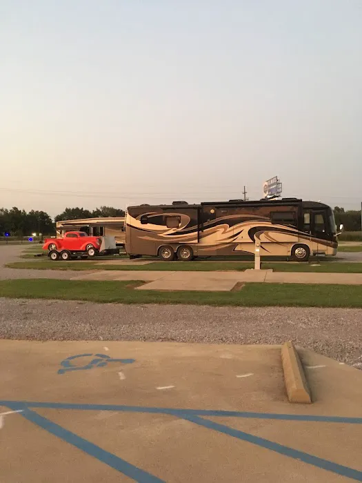 River Cities RV Park Picture 5