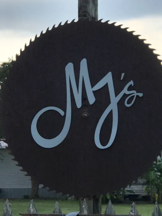 MJ's RV Park Picture 4