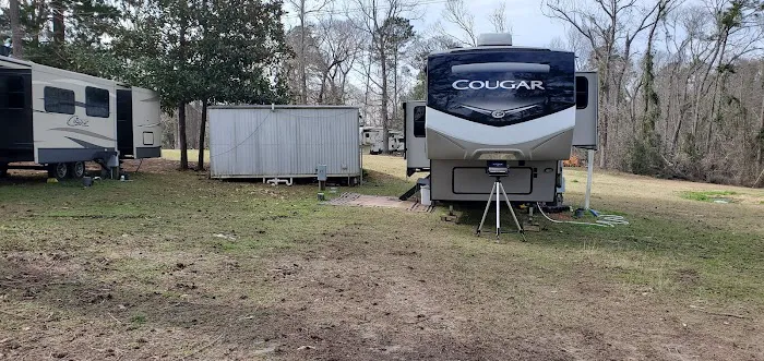 Sweet Gum RV Park Picture 3