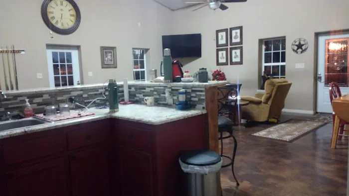 Red Cloud RV Park Picture 4