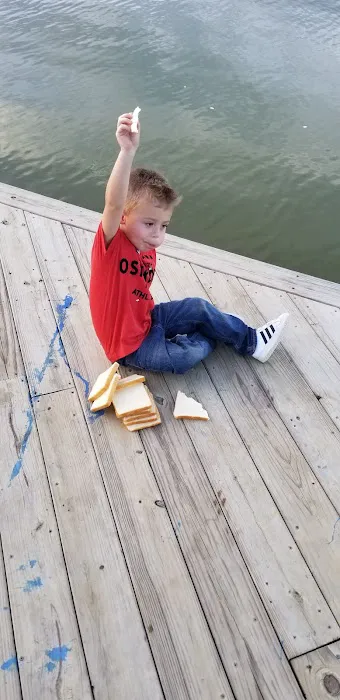 Thompson Lake RV Resort Picture 10