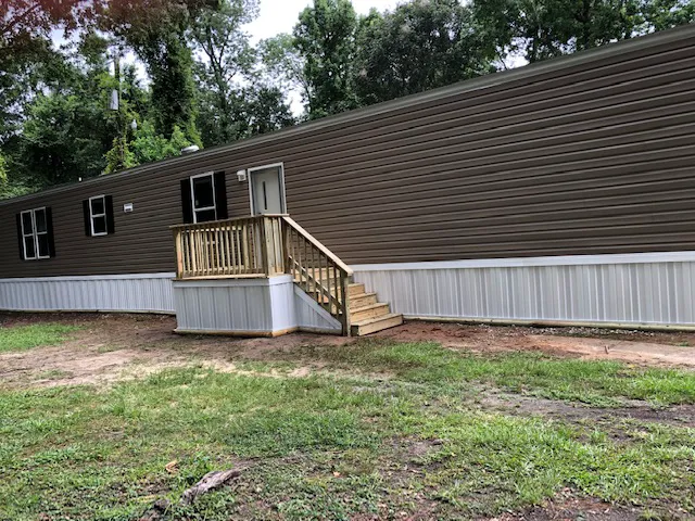 Sugar Pines RV & Mobile Home Park Picture 1