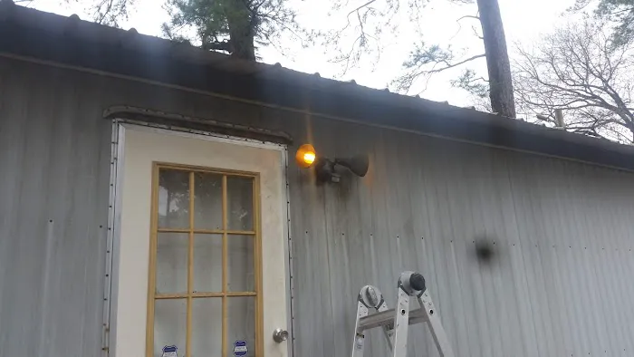 Sugar Pines RV & Mobile Home Park Picture 7