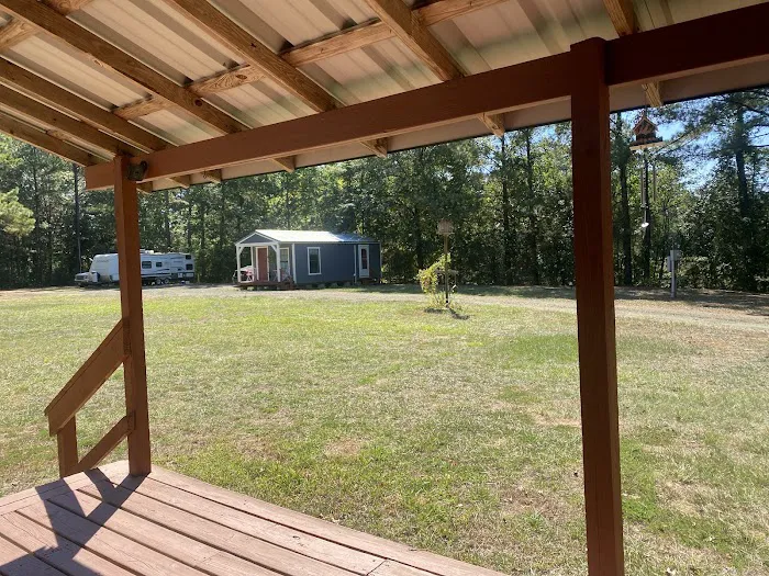 L & L RV Park Picture 4