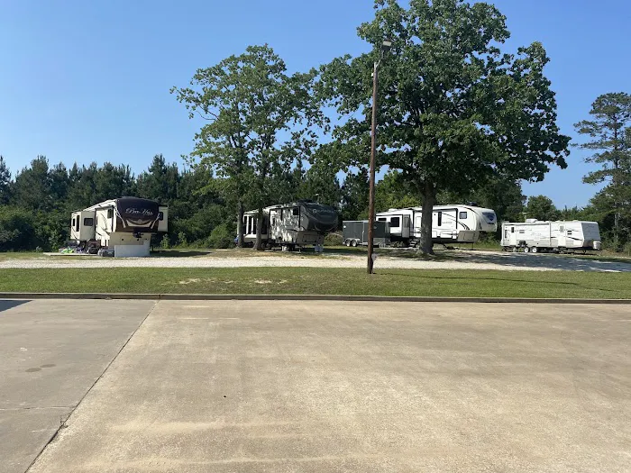 RV at Midway Park Picture 4