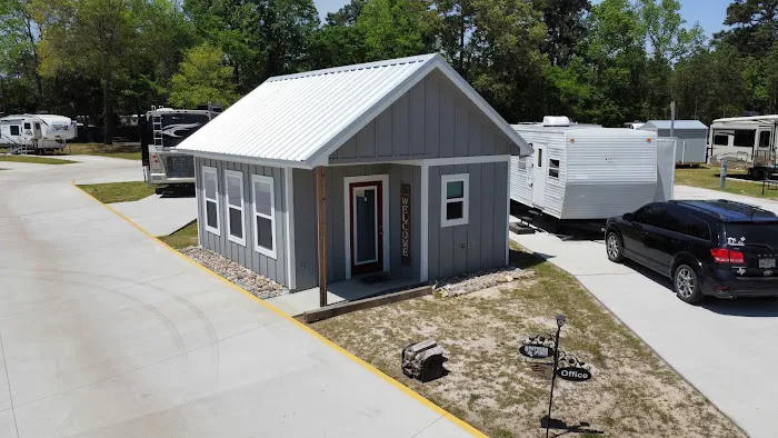 Southern Pines RV Campground Picture 1