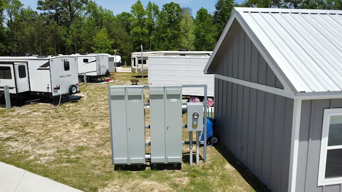 Southern Pines RV Campground Picture 4