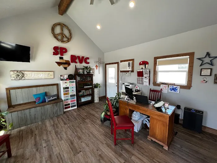 Southern Pines RV Campground Picture 8