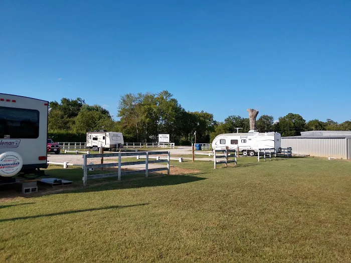 Lakeview RV Park Picture 6