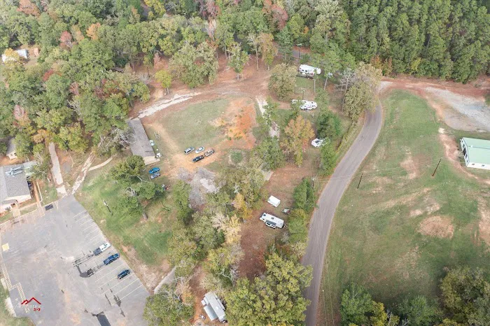 Lake Striker RV Park Restaurant and Marina Picture 2