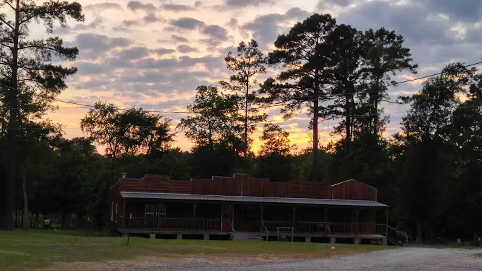 Cowboy Camp RV Park Picture 4