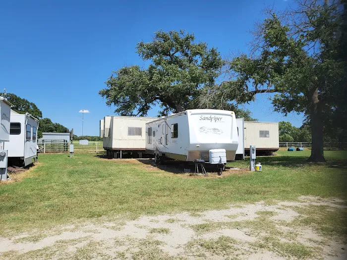 Bobcat Crossing RV Community Picture 4