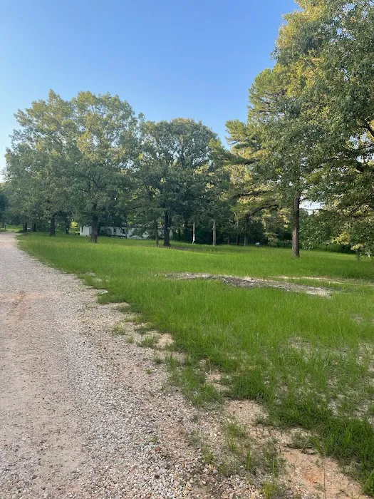 Marshall Woods RV Park Picture 3