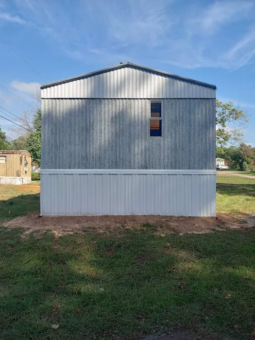 Whispering Pines Mobile Home Park Picture 3