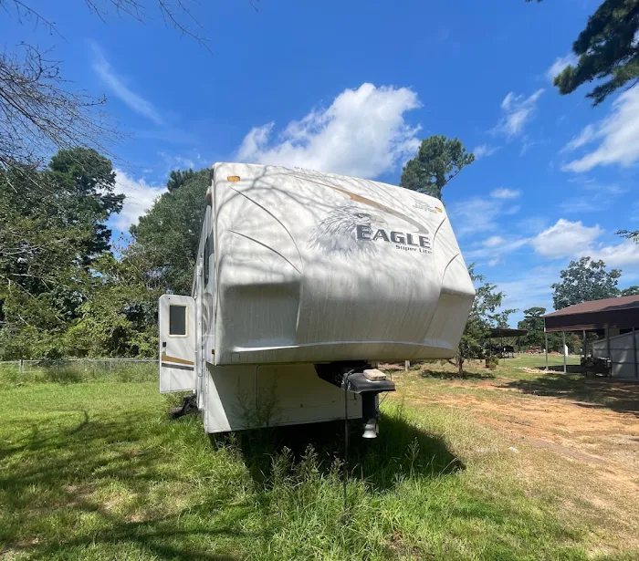 Jackson's Place Tiny Home & RV Resort Picture 1