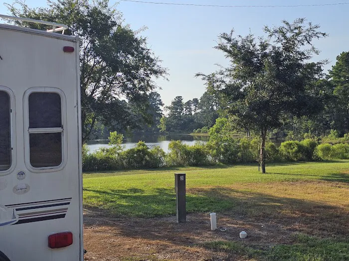 Clearview Lake RV Park Picture 7