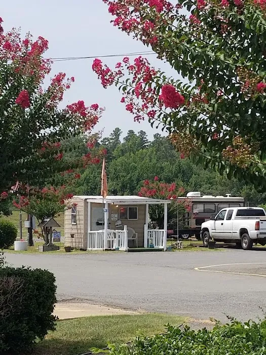 TA RV Park Picture 8