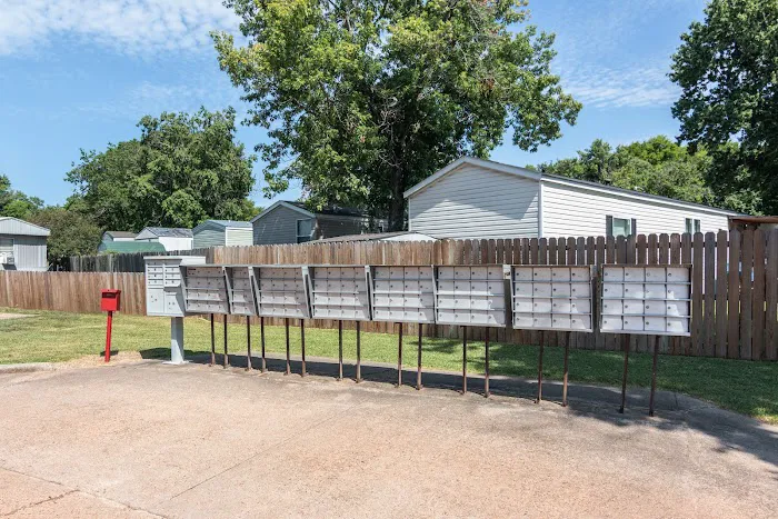 Pepper Point Mobile Park Picture 6