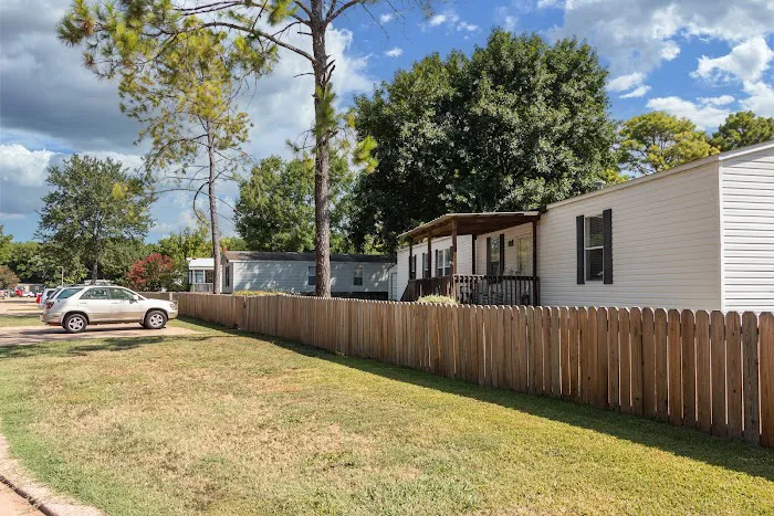 Pepper Point Mobile Park Picture 9