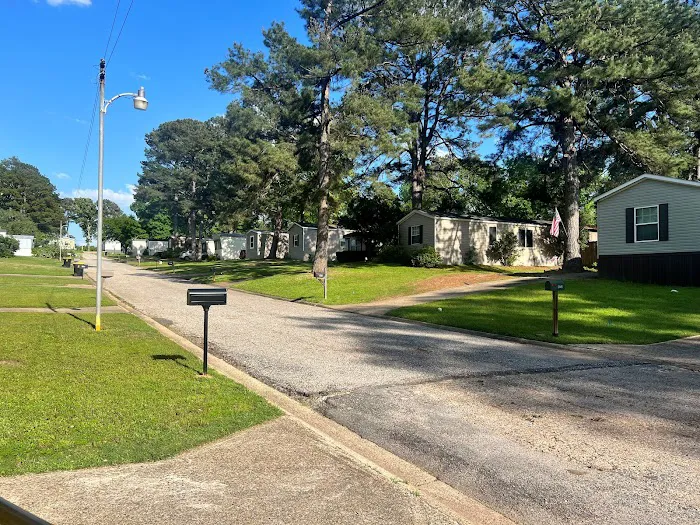 East Highland Mobile Home Community Picture 5