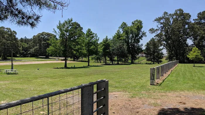 In the Woods RV Park Picture 7