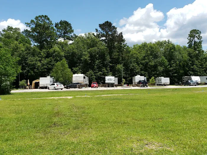Lakeview Carriage RV Park Picture 4