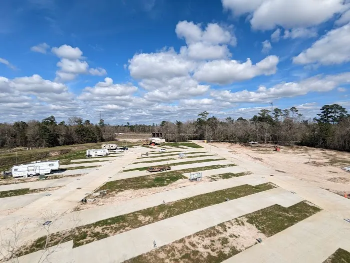 I-10 Orange RV Park Picture 3