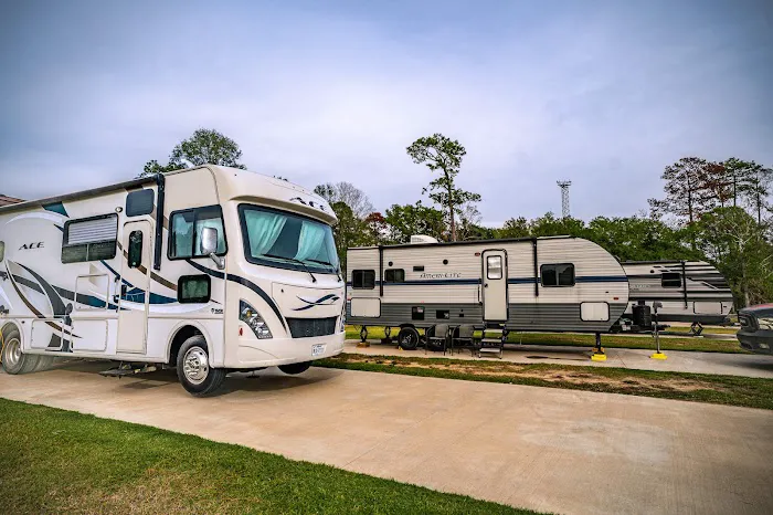 I-10 Orange RV Park Picture 7