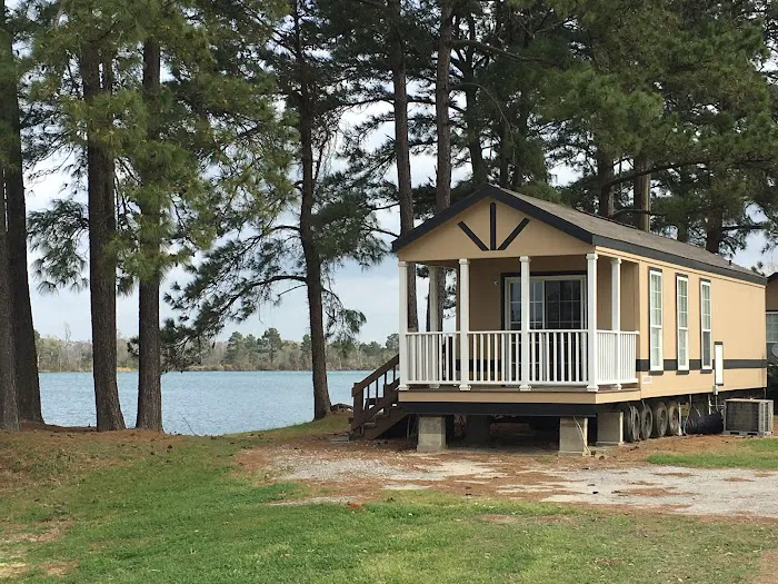 Boomtown USA RV Resort Picture 4