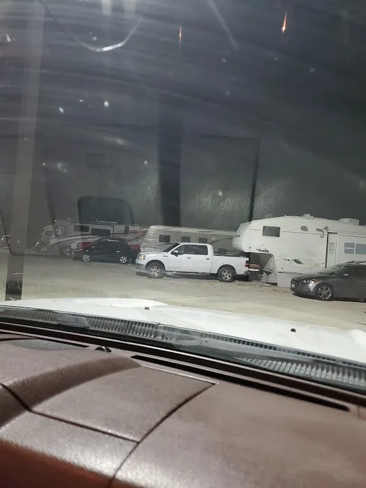 HUBS RV PARK Picture 10