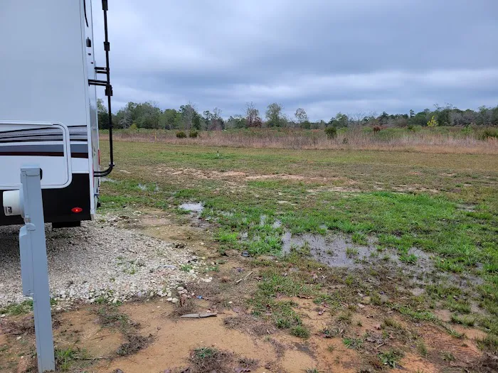 Livingston RV Park 7 Oaks Picture 9