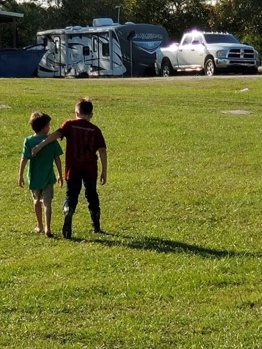 The Hilltop RV Park Picture 6