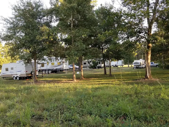 Planted Pines RV Park Picture 2
