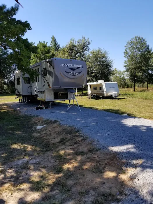 Planted Pines RV Park Picture 1
