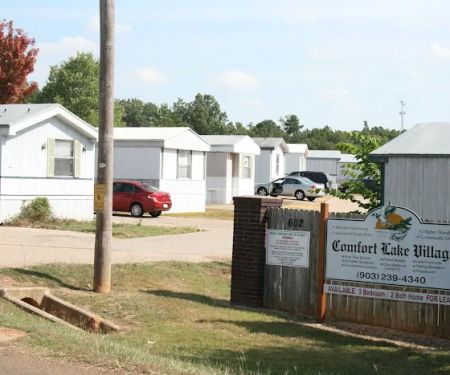 Comfort Lake Village