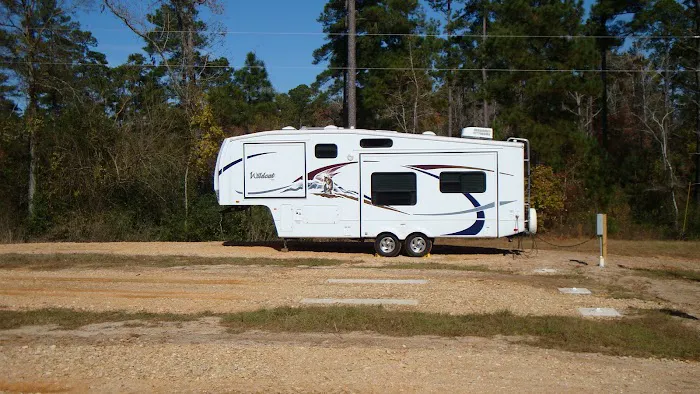Ready RV Park Picture 2
