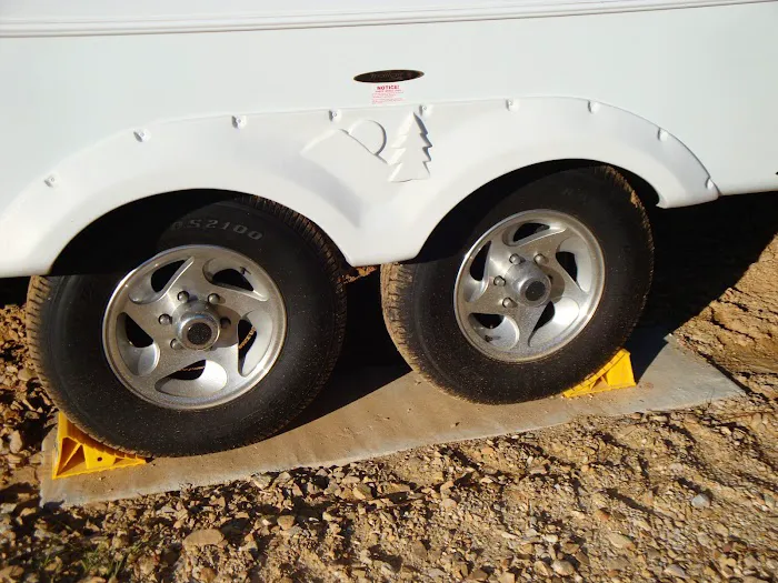 Ready RV Park Picture 6