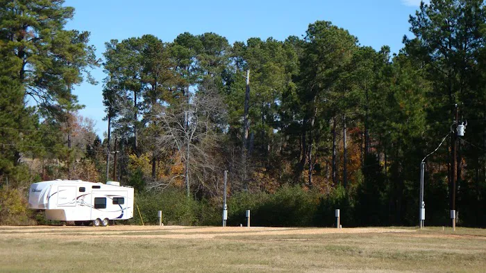 Ready RV Park Picture 5
