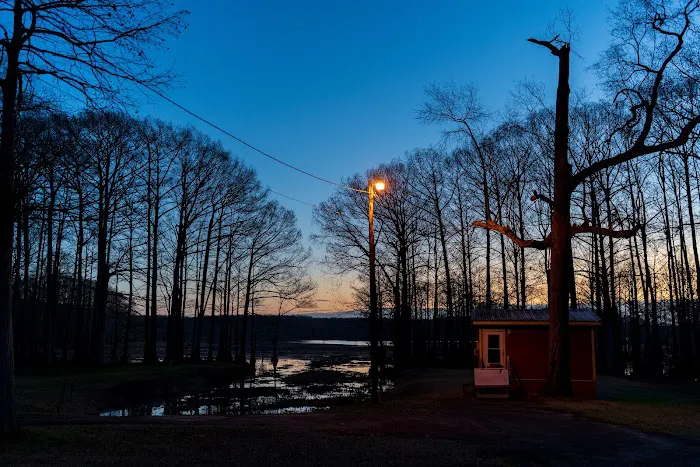 Tuckers Hunting and Fishing Camp Picture 2