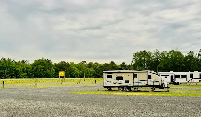 Buffalo Run RV Park and Cottages Picture 1