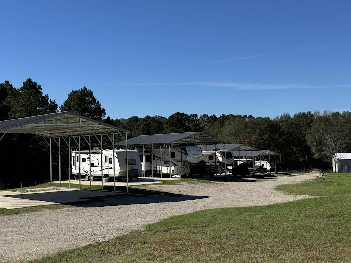 Hilltop RV Park at Lake Tyler, LLC Picture 1
