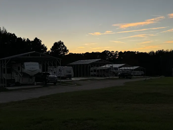 Hilltop RV Park at Lake Tyler, LLC Picture 6