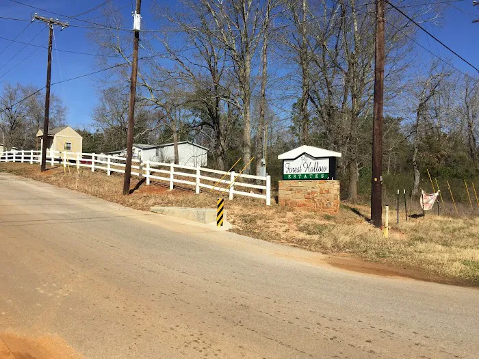 Forest Hollow Estates Picture 2