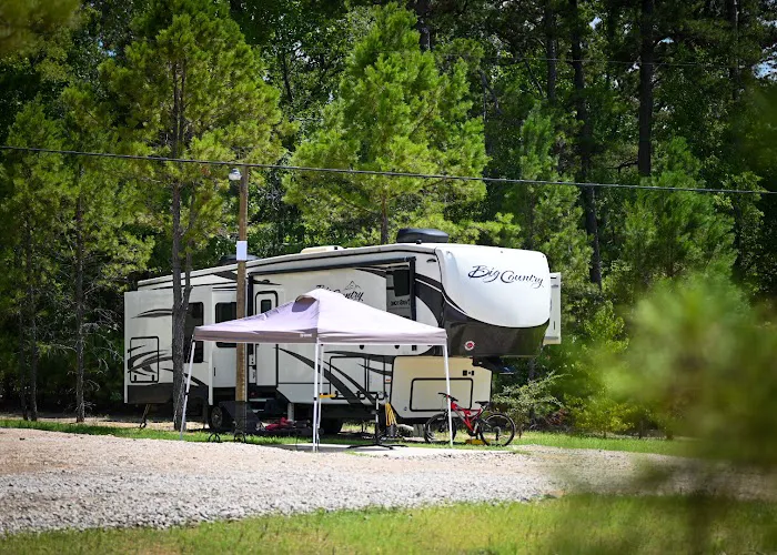 Tyler RV Park Picture 4