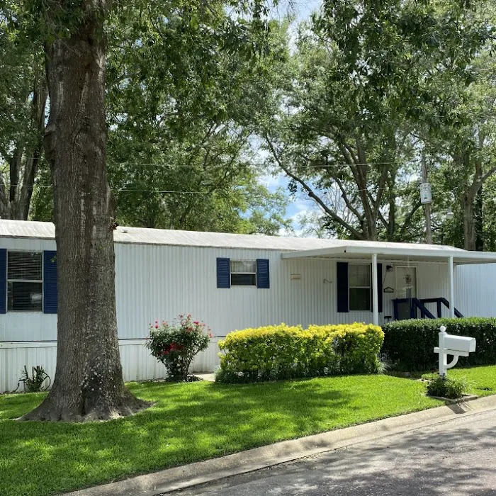 Southpark Mobilehome Estates Picture 4