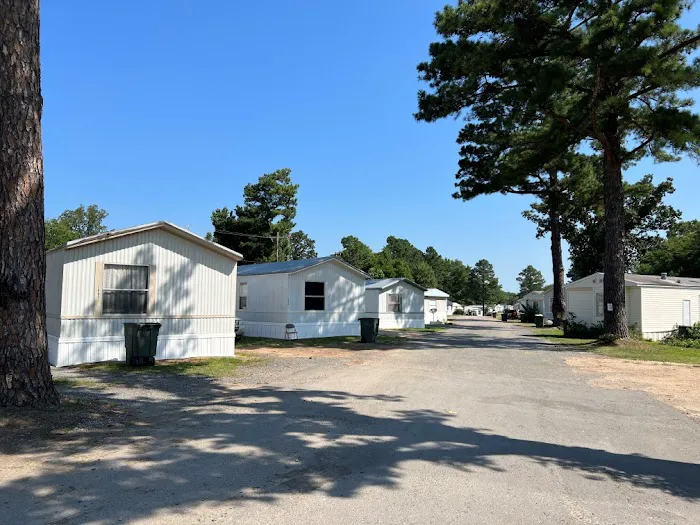 Evergreen Estates Picture 6