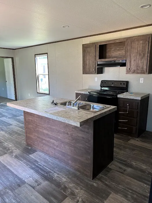 Evergreen Estates Picture 1